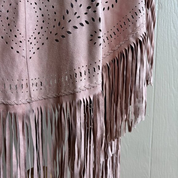 Sarah Stewart Genuine Lamb Suede Leather Laser Cut Fringe Trim Suzette Shawl - Picture 10 of 16